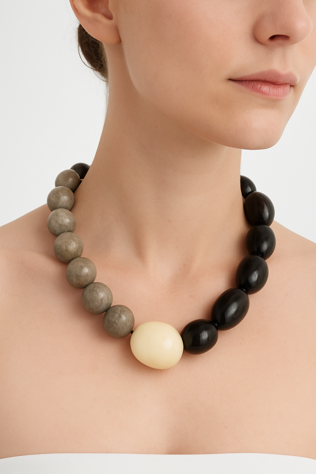 Ostra Necklace